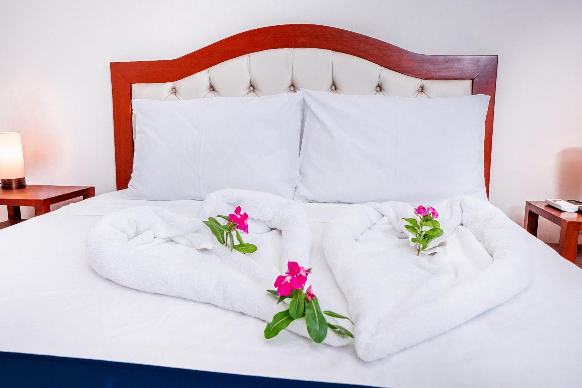 Laguna Azul Hotel & Suites Sauce Luaran gambar