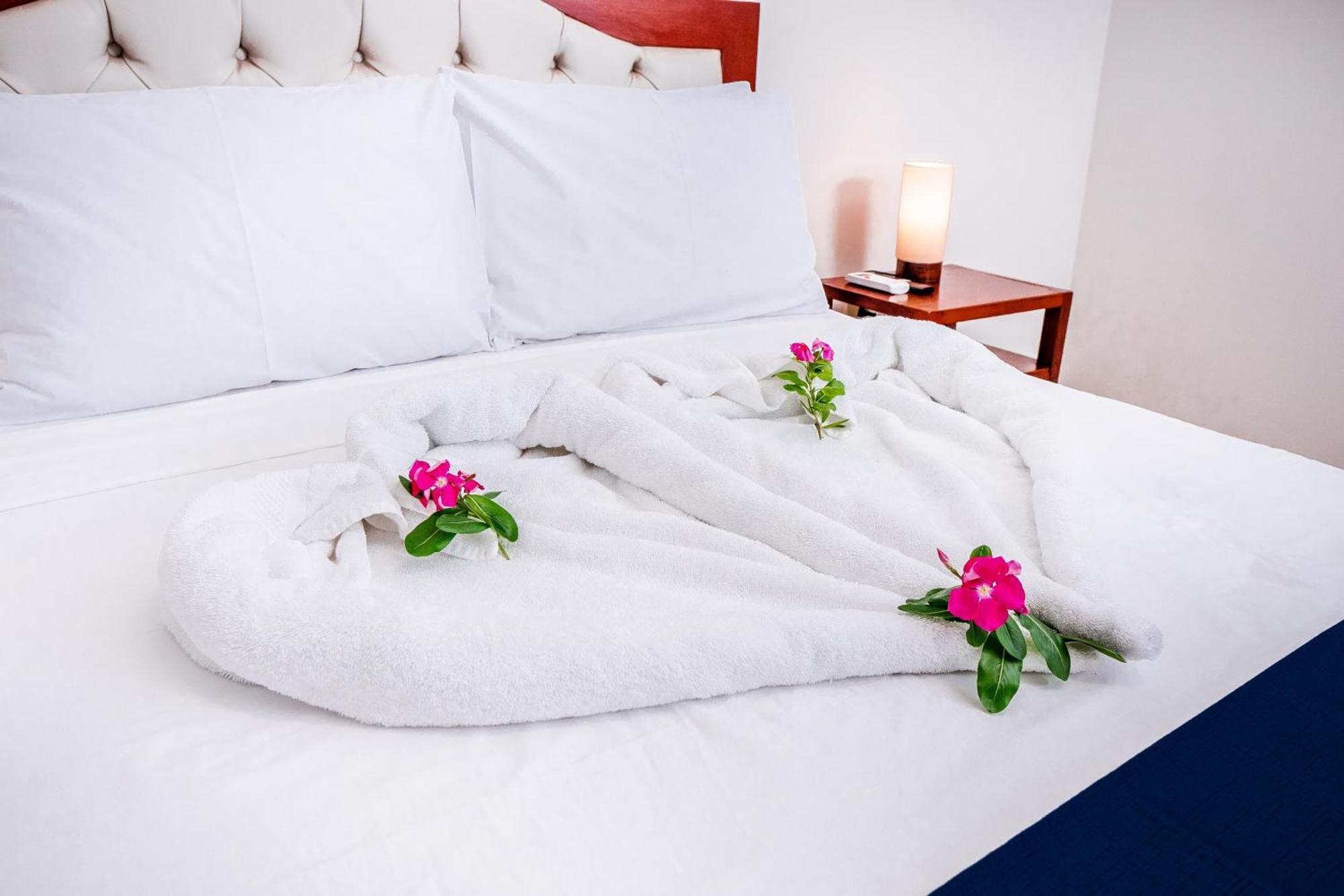 Laguna Azul Hotel & Suites Sauce Luaran gambar